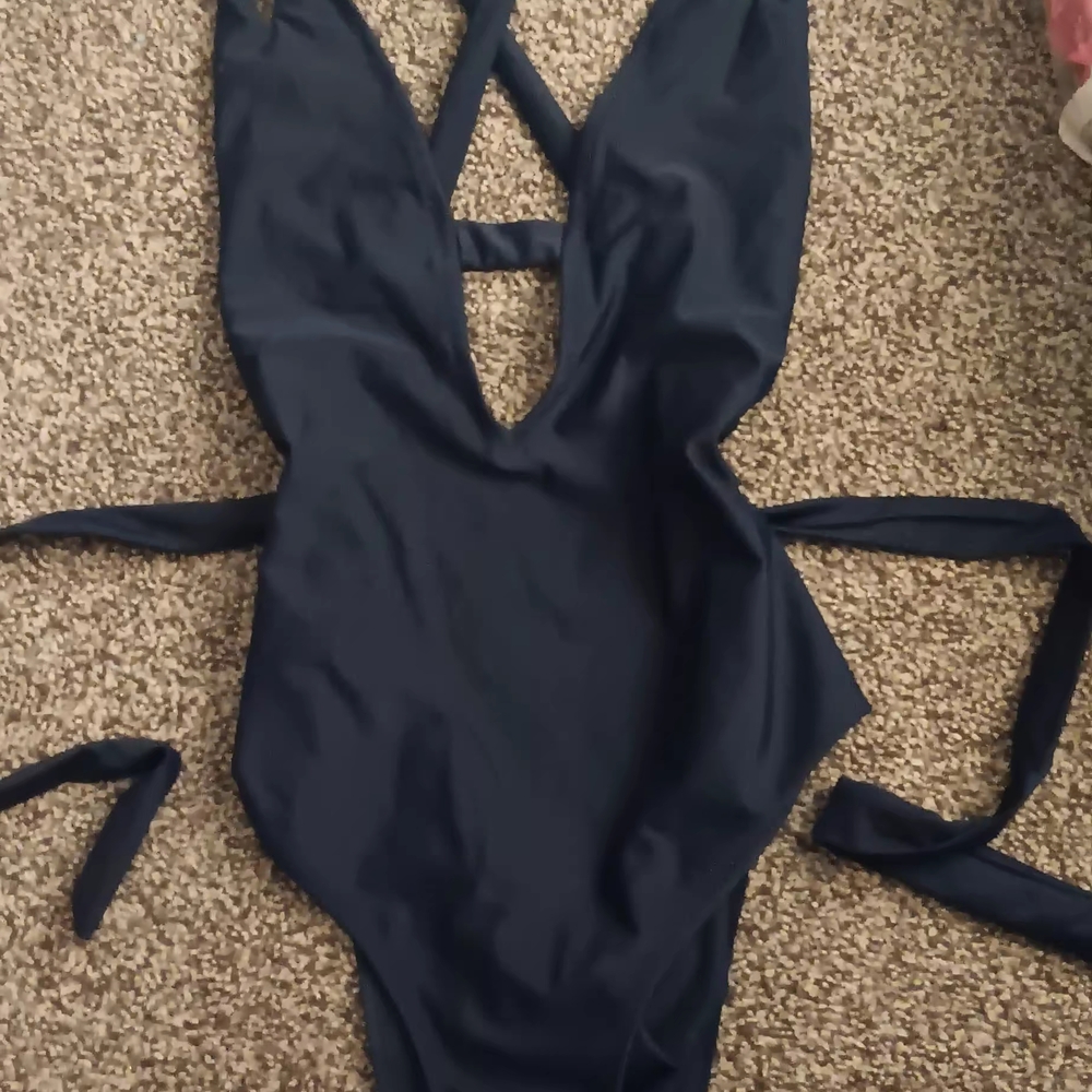 Cupshe Navy One Piece Swimsuit